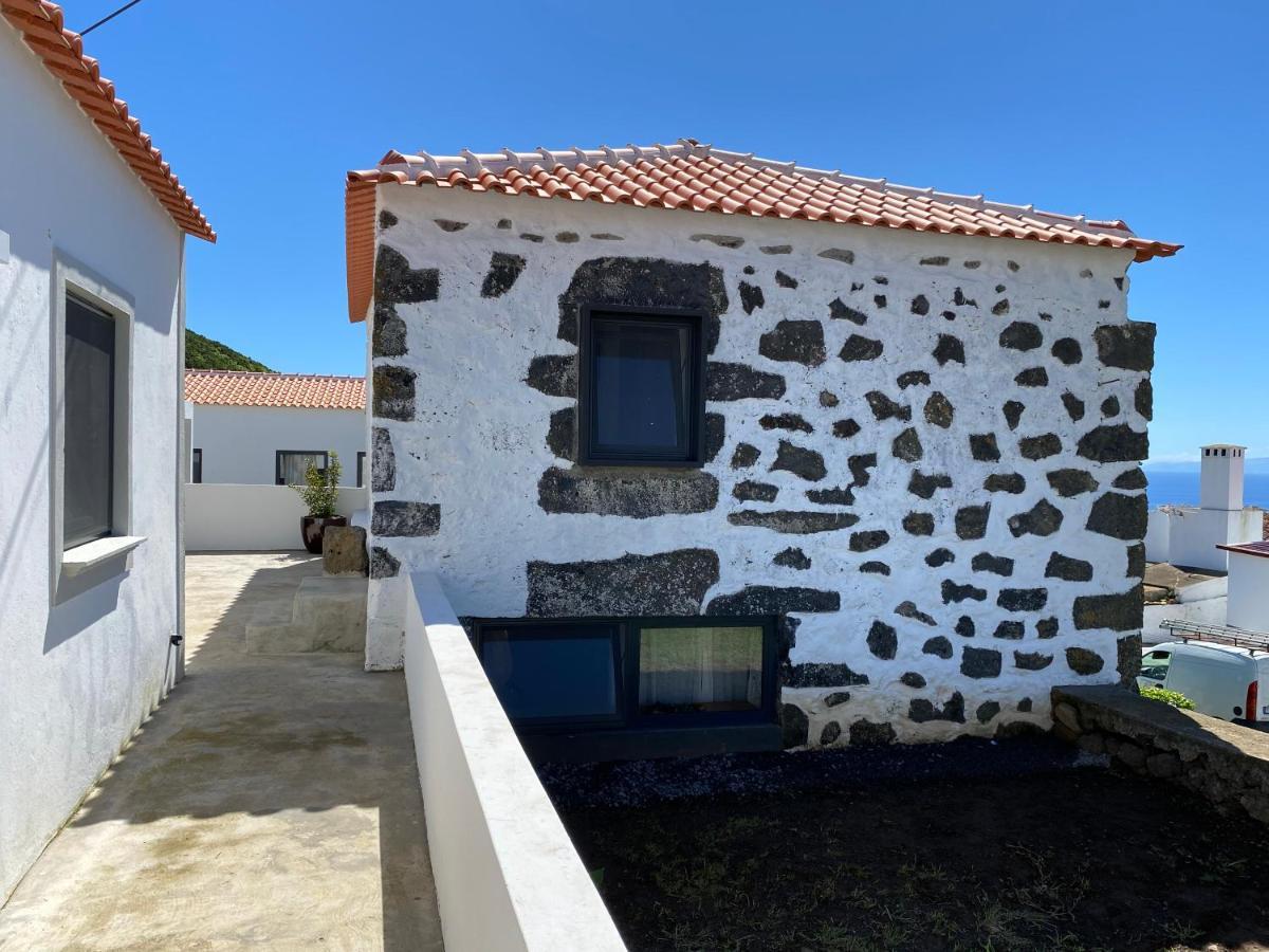 Luzz Me - Casas De * Santa Bárbara